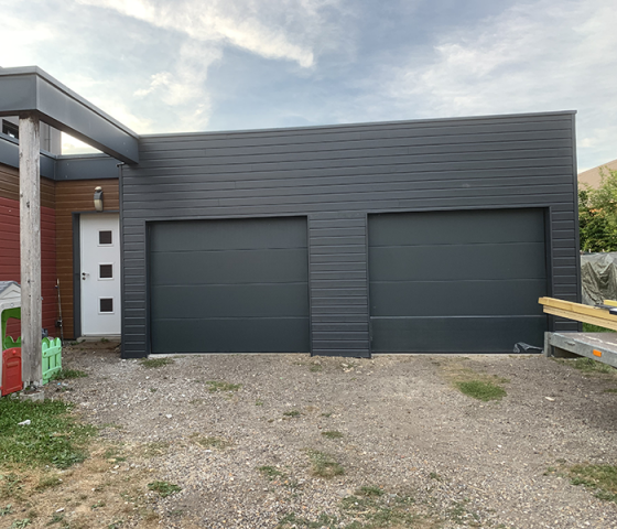 Garage 22